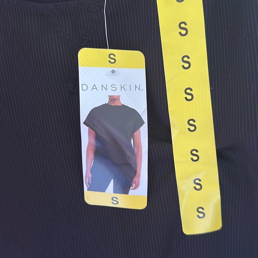 Danskin NWT Scuba Tee/ Sweater